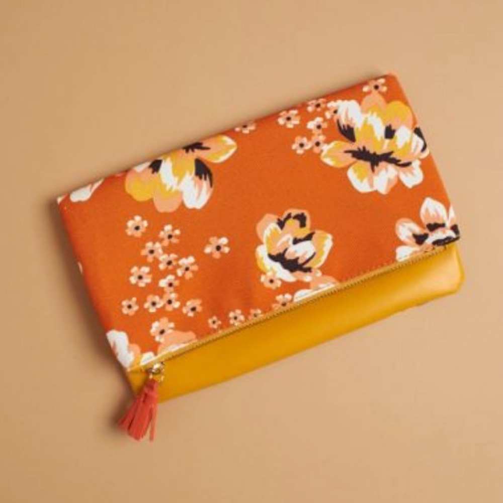 Rachel Patty Reversible Clutch